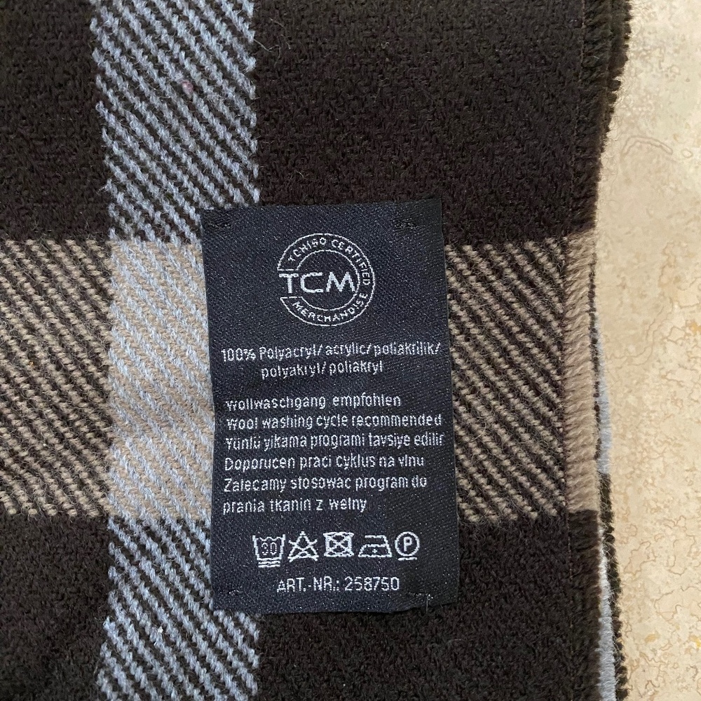 TCM Winter Scarf